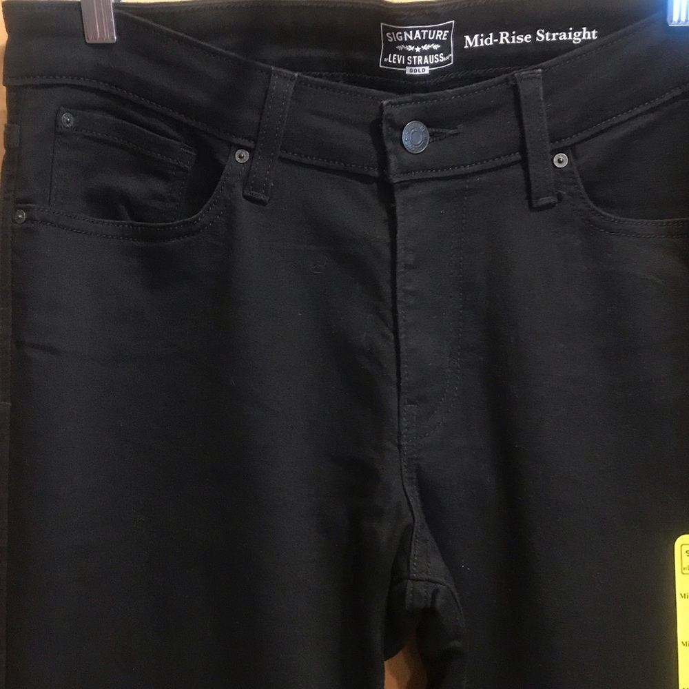 Signature by Levi Strauss Black Jeans - Picture 3 of 9